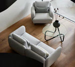 画像をギャラリービューアに読み込む, Aura lounge chair with low armrest
