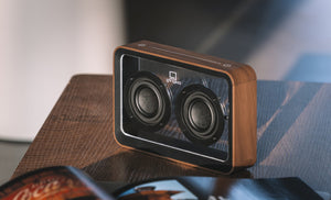メイジシースルーBluetoothスピーカー