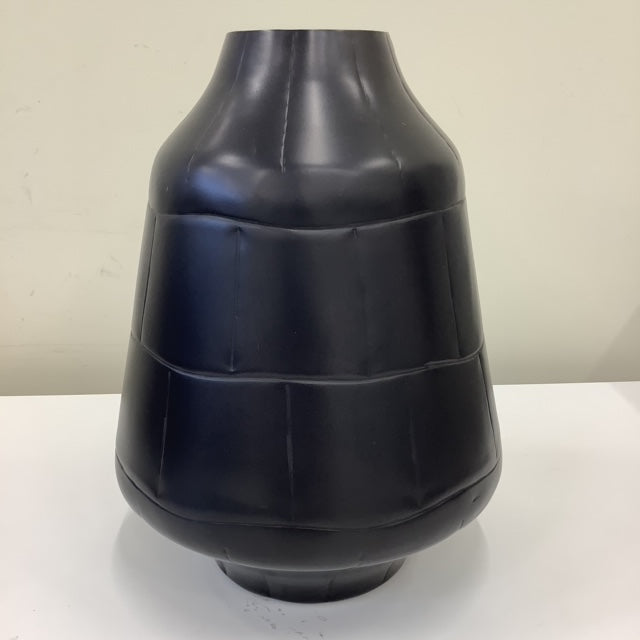 ALUMINIUM VASE DARK BRONZE