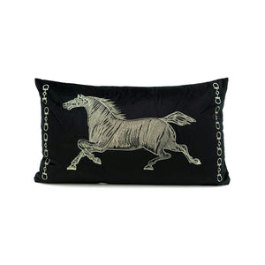 Cushion whorse black velvet