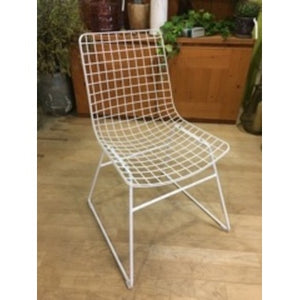 METAL WIRE CHAIR