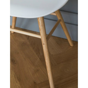 CHAIR ALBERT KUIP WHITE